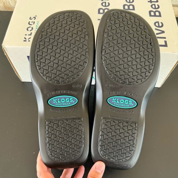 Klogs black water and slip resistant work shoes 6 - Picture 7 of 10